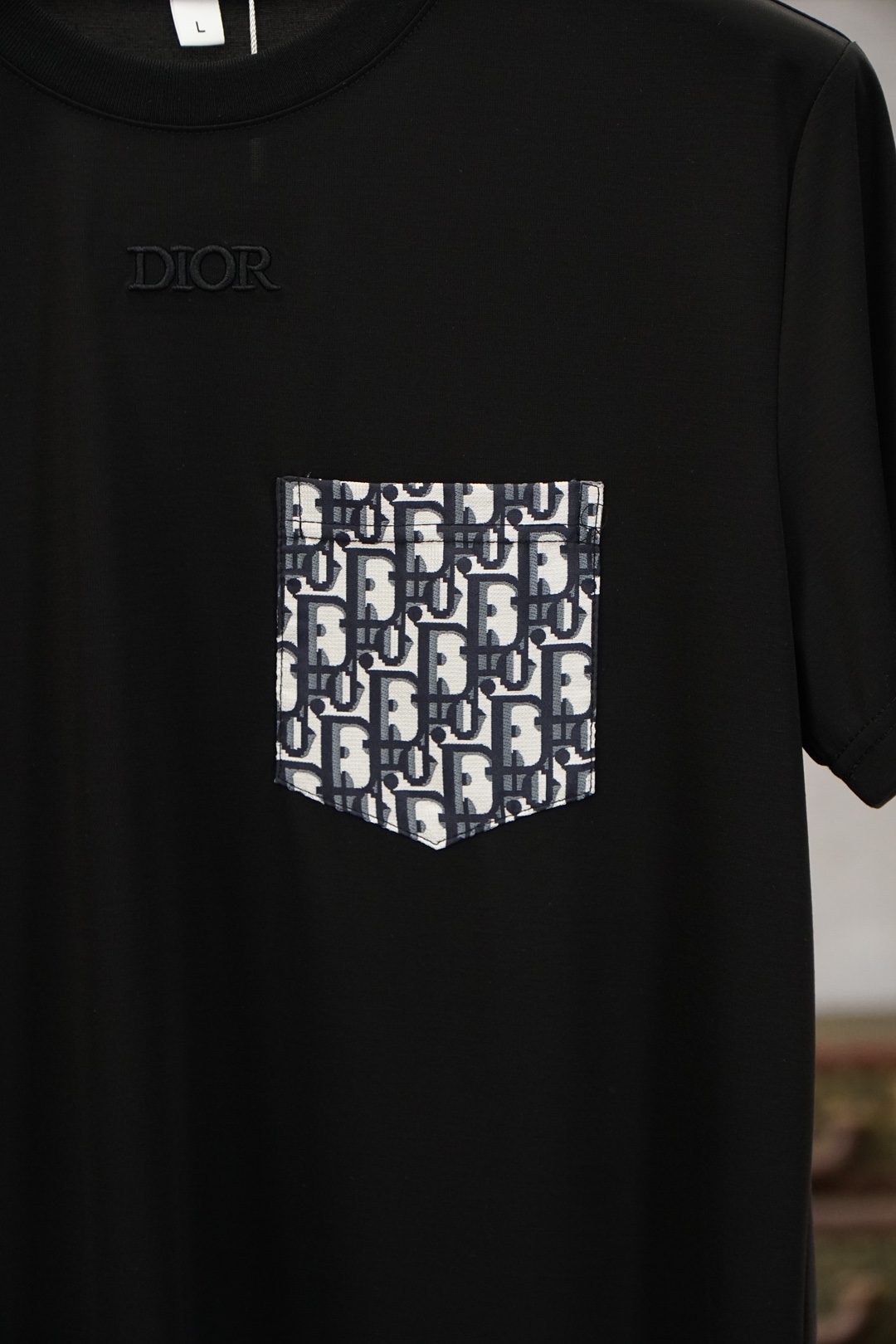 Dior迪奥-🔥时尚薄款休闲外套短裤套装 采用客供高密度纯棉材质面料，软糯亲肤，抗皱立挺有型，品牌字母l