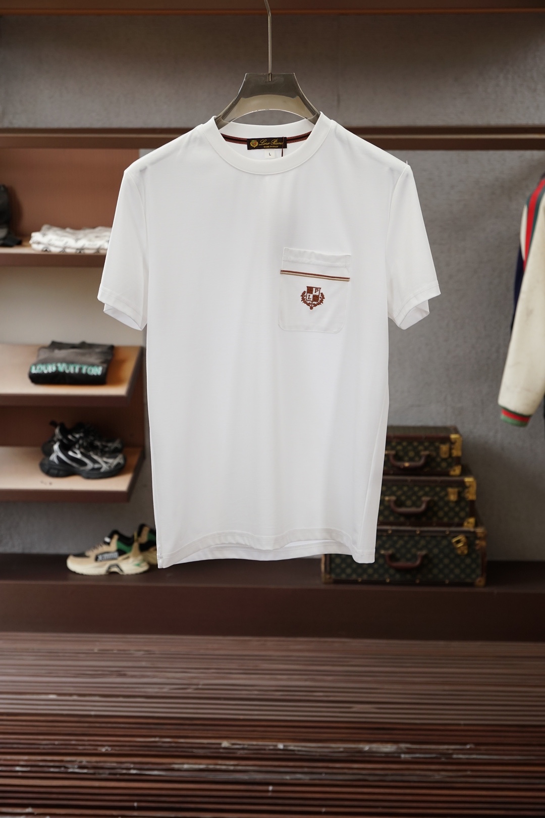 loro Piana-🔥时尚薄款休闲外套短裤套装 采用客供高密度纯棉材质面料，软糯亲肤，抗皱立挺有型，品