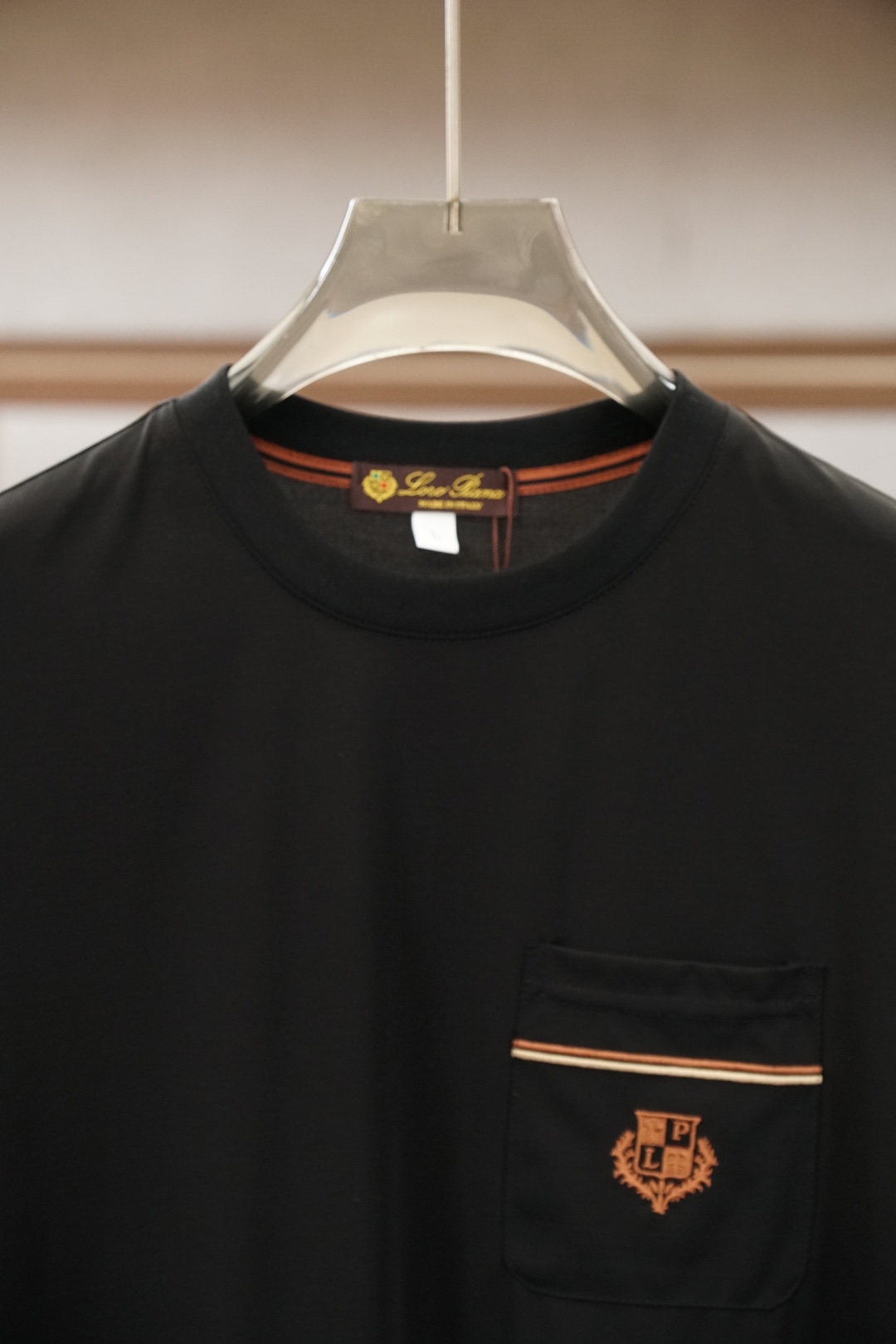 loro Piana-🔥时尚薄款休闲外套短裤套装 采用客供高密度纯棉材质面料，软糯亲肤，抗皱立挺有型，品