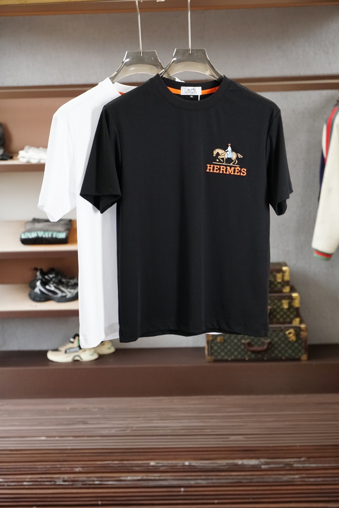 Hermes爱马仕2026ss春夏新品/甄选高支双面双丝光棉面料，一面细腻亲肤，🤲🤠👏一面挺括有型，反复