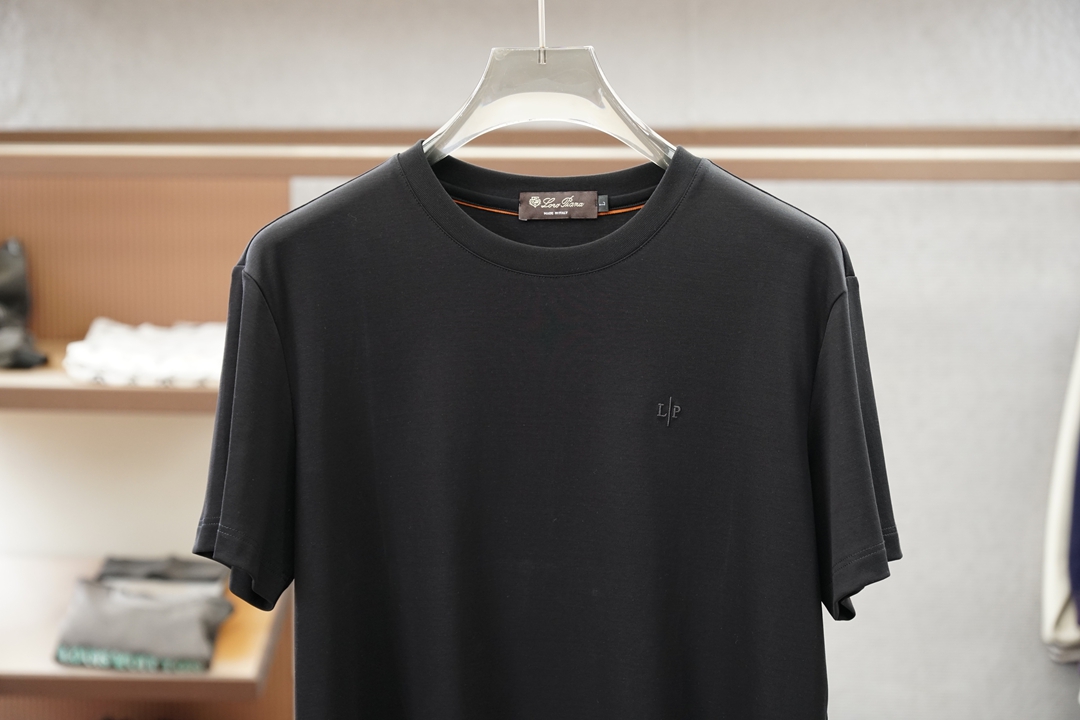 Loro Piana/2026ss新品上线Lor* Pian*   诺U翩然💕🌼💤甄选高支丝光双面面料，