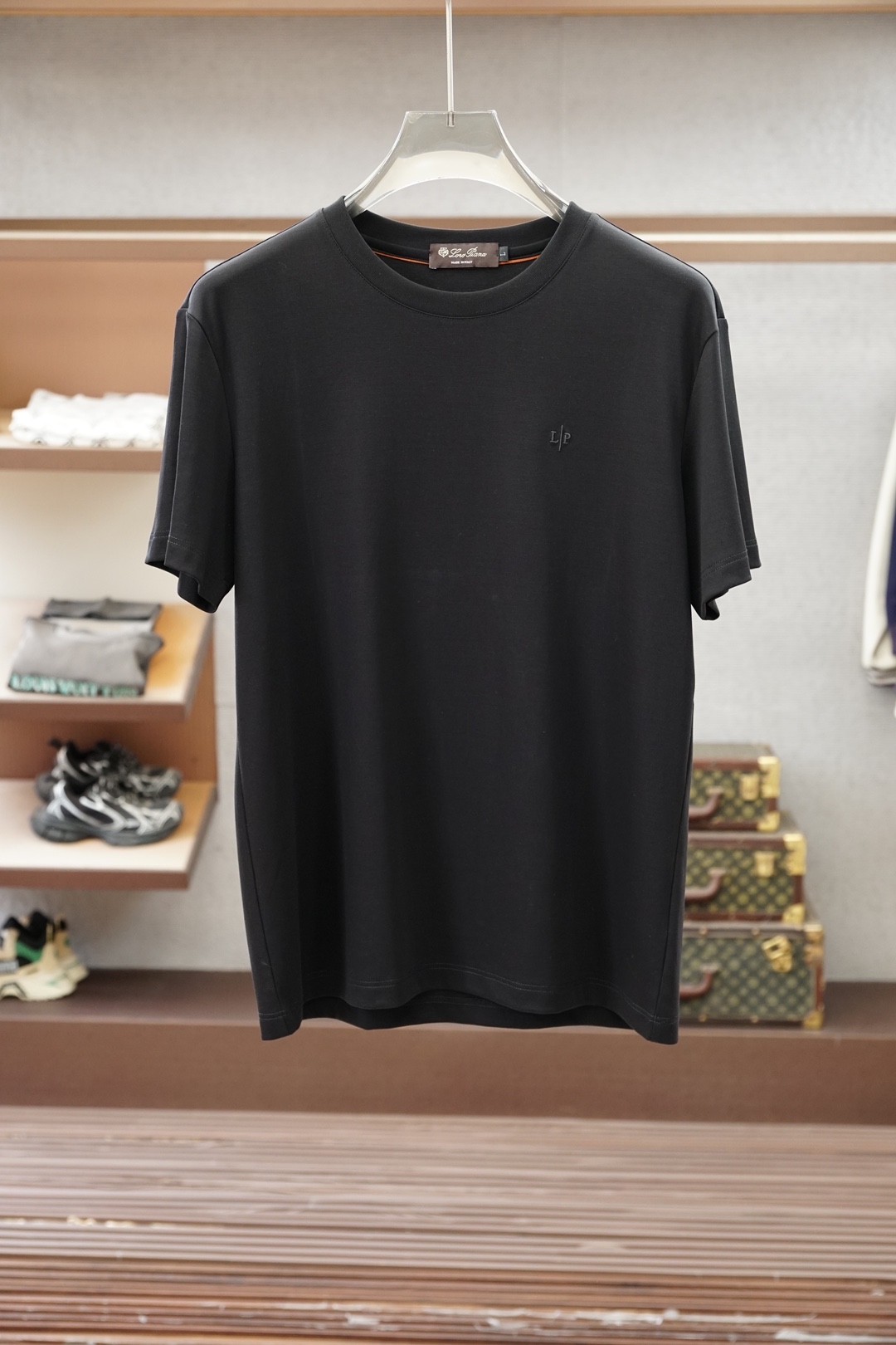 Loro Piana/2026ss新品上线Lor* Pian*   诺U翩然💕🌼💤甄选高支丝光双面面料，