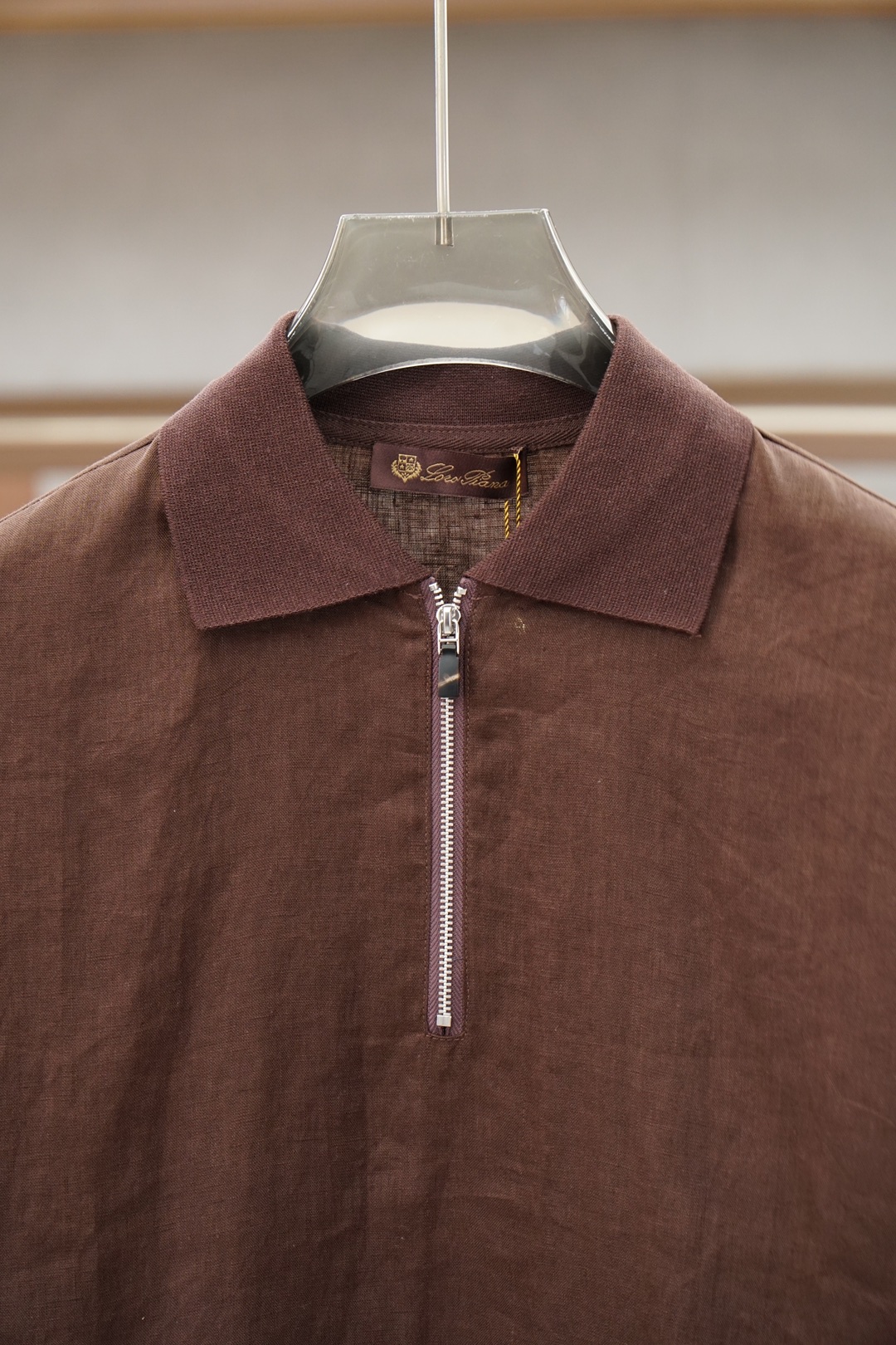 Loro Piana/2026ss春夏新款高级定制🎆🤨😜男士半拉链套头亚麻丝POLO，手感柔软且质感大幅
