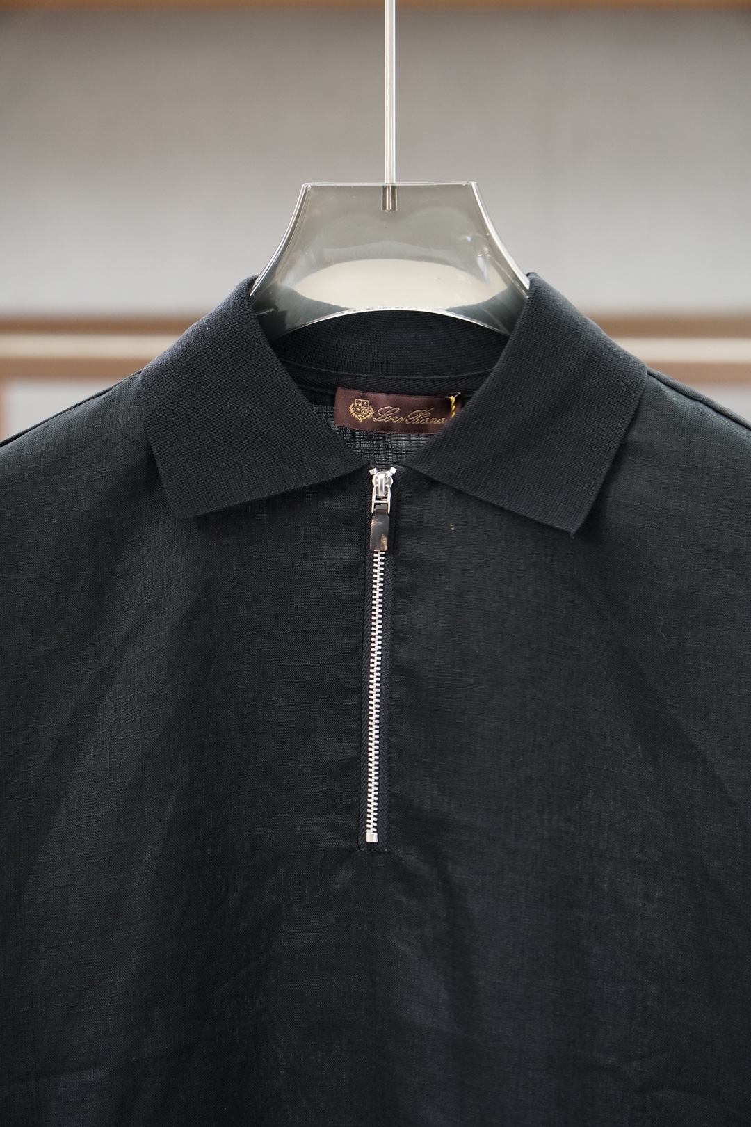 Loro Piana/2026ss春夏新款高级定制🎆🤨😜男士半拉链套头亚麻丝POLO，手感柔软且质感大幅