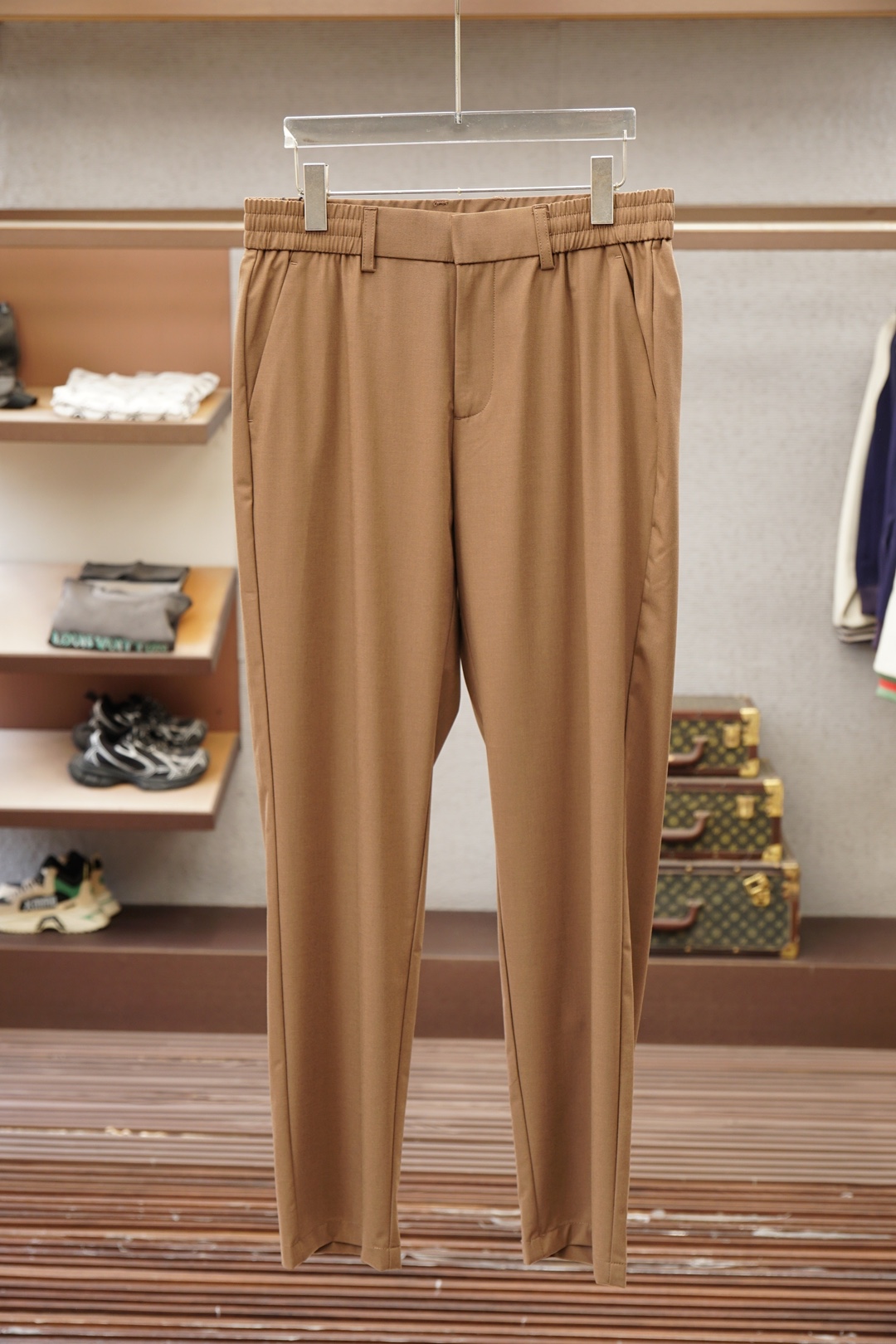 Loro Piana-2026春夏羊毛西裤，男士轻奢通勤的质感之选被Loro Piana这条羊毛西裤狠狠
