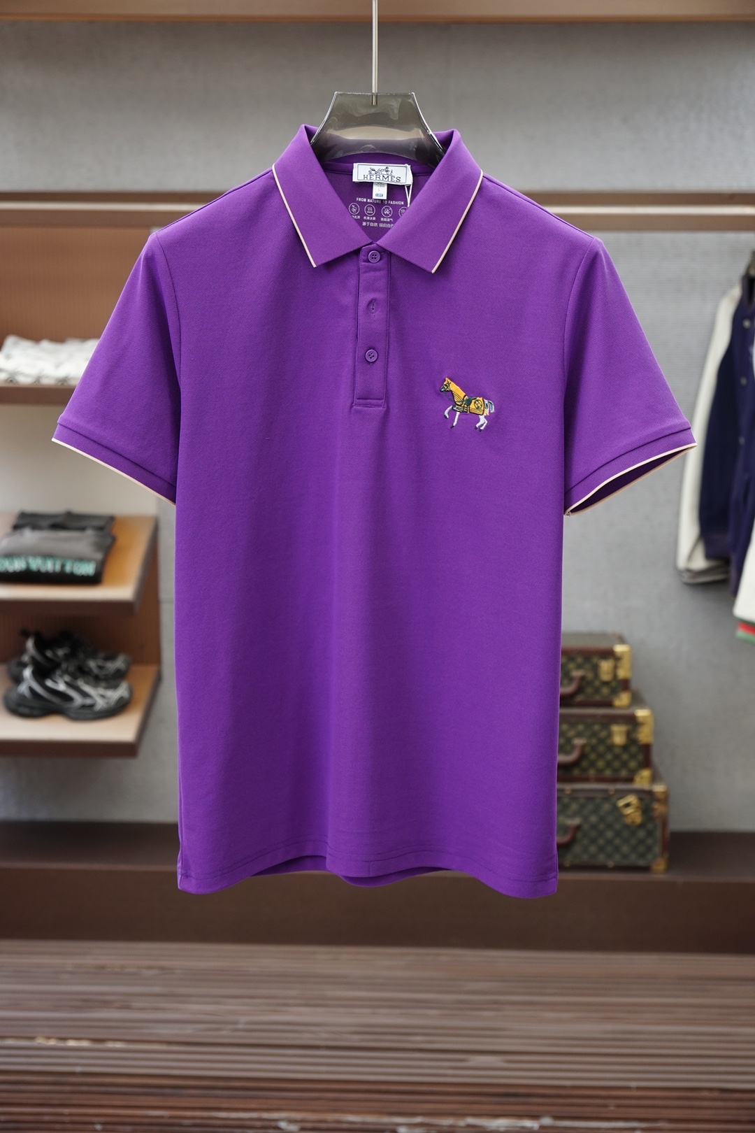 爱马仕，Hermes-2026春夏新品男士短袖Polo衫，以利落简约线条勾勒经典轮廓，💤💕🎊💐纯色主调低