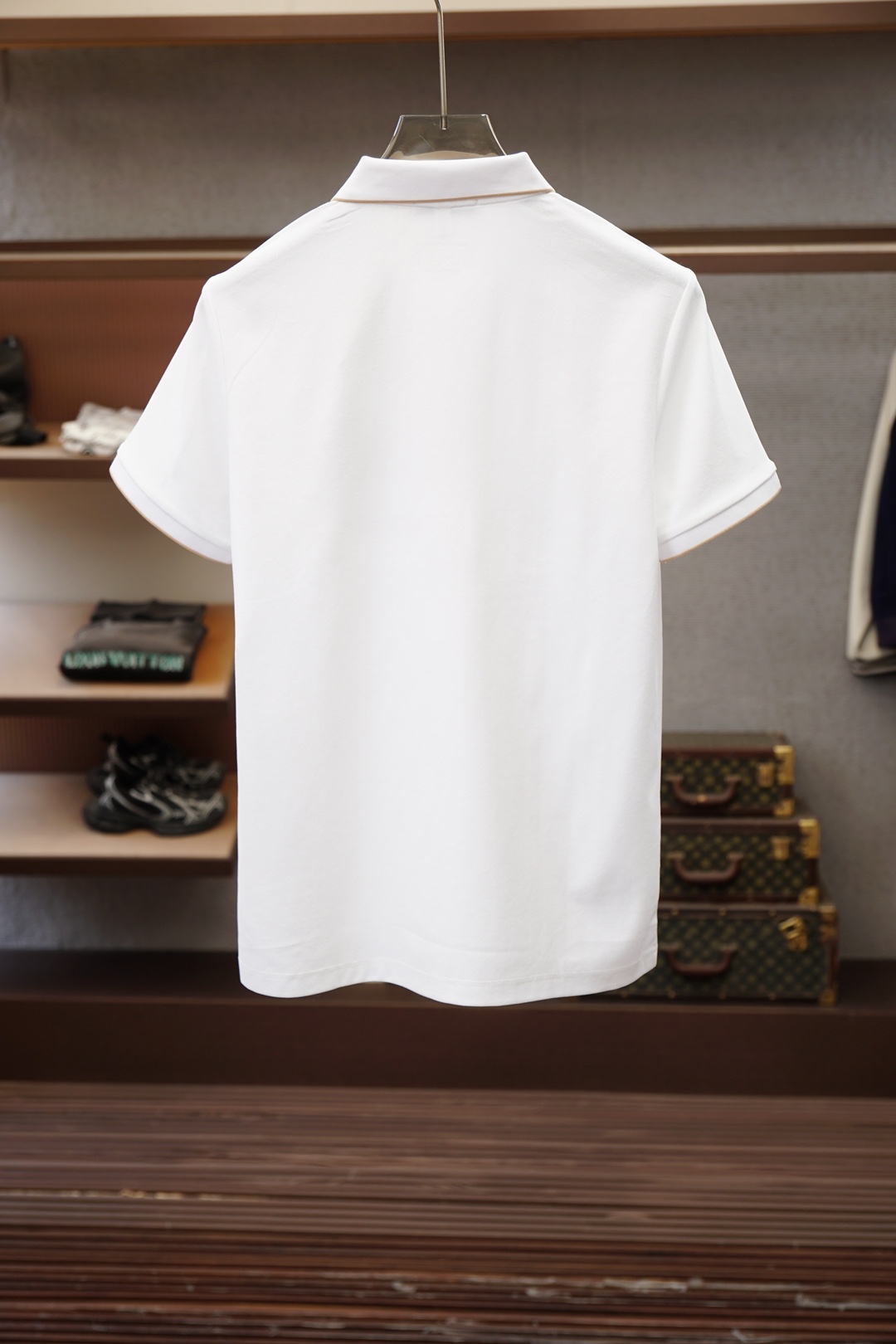 Loewe罗意威/2026春夏新品男士短袖Polo衫，以利落简约线条勾勒经典轮廓，💤💕🎊💐纯色主调低调中