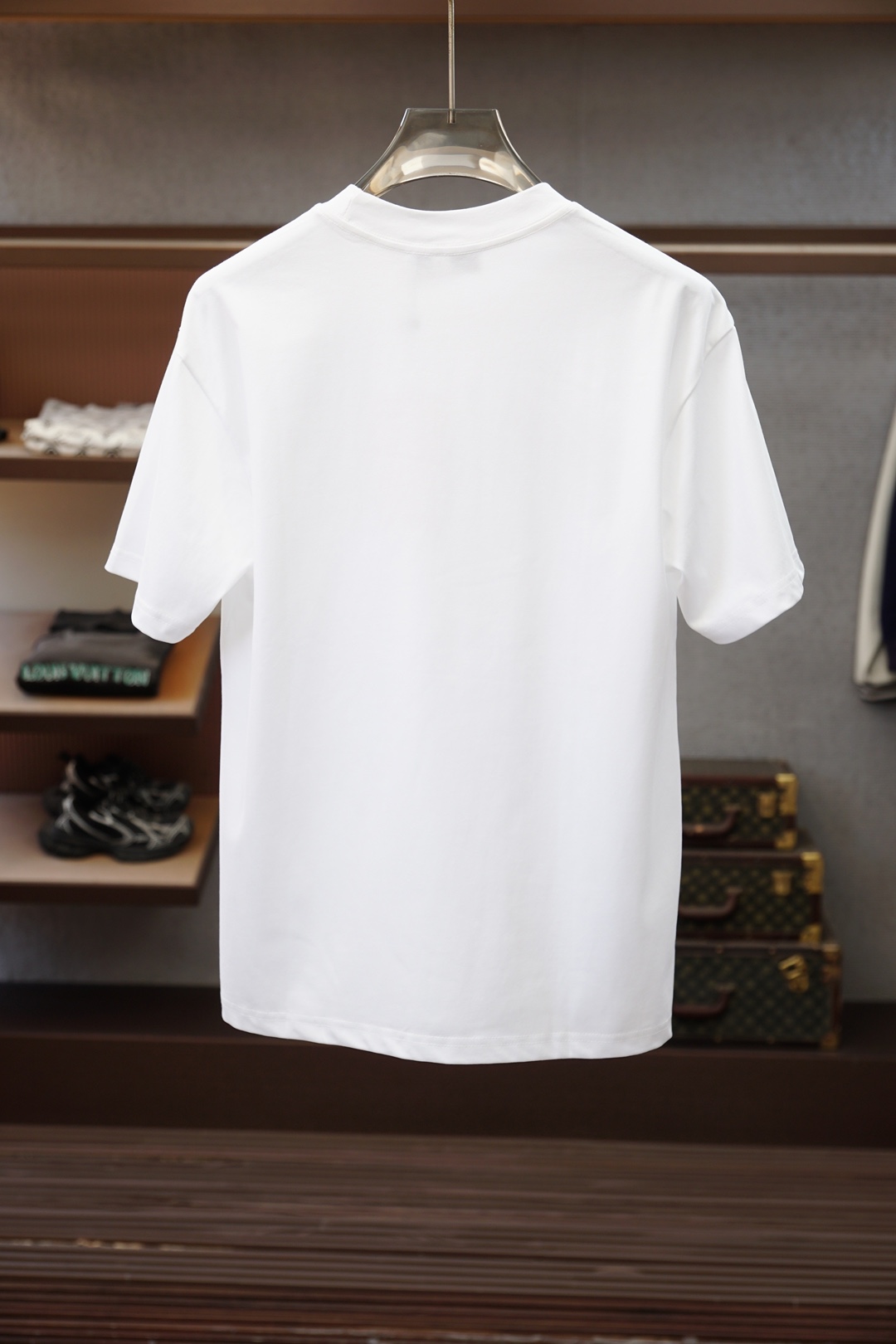 Gucci古奇-SS26春夏新品，官网1.1官网1.1最新款，🍻🌷💤💕胸前刺绣大Logo字母，满满时尚感