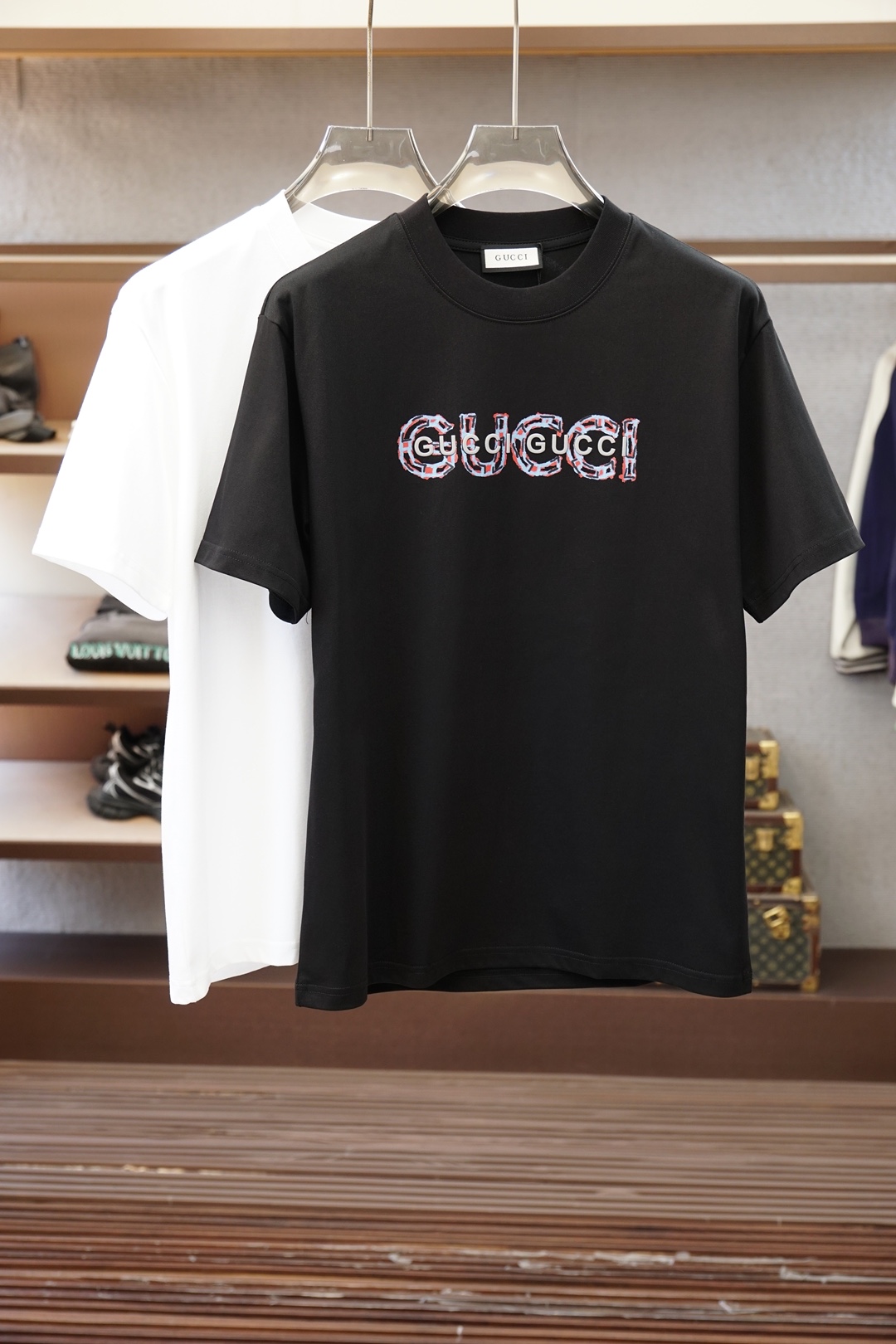 Gucci古奇-SS26春夏新品，官网1.1官网1.1最新款，🍻🌷💤💕胸前刺绣大Logo字母，满满时尚感