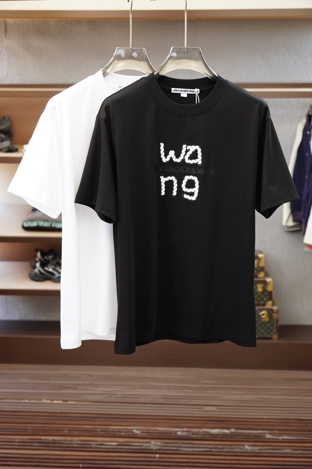 大王，Dawang/-SS26春夏新品，官网1.1官网1.1最新款，🍻🌷💤💕胸前刺绣大Logo字母，满满