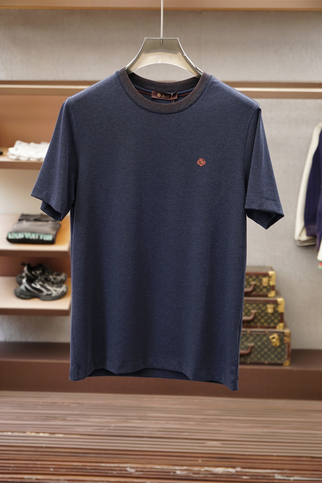 Loro Piana】百搭款来了哦！🔛🫥👽🌺💖丝滑舒适丝棉纱线元宝针织衫，男士必备圆领短袖T恤、解锁夏日