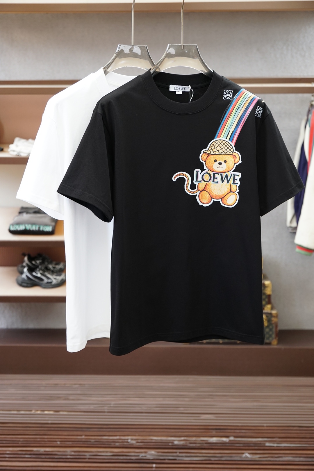Loewe罗意威/26新品专柜代购臻选高版本质地A级 26/S夏季专柜最新款圆领短袖 高端订制 设计前卫