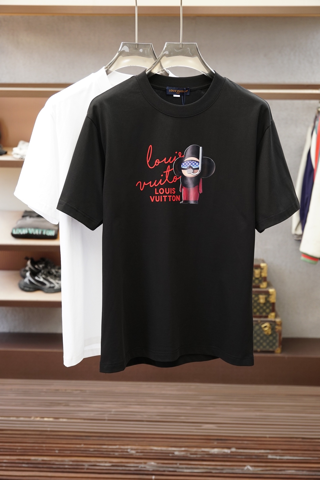 蒙口/26新品专柜代购臻选高版本质地A级 🎊🌺🌷🍻26/S夏季专柜最新款圆领短袖 高端订制 设计前卫时尚