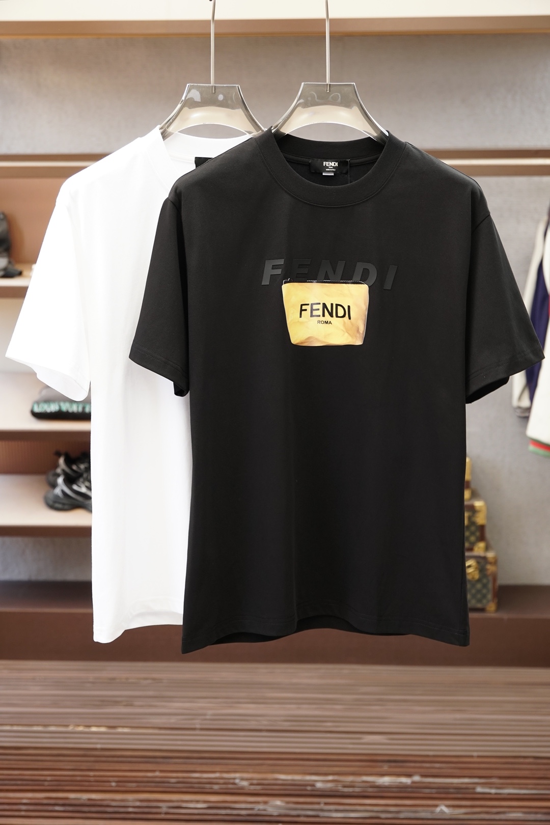 Fendi芬迪💕26新品专柜代购臻选高版本质地A级 🎊🌺🌷🍻26/S夏季专柜最新款圆领短袖 高端订制 设