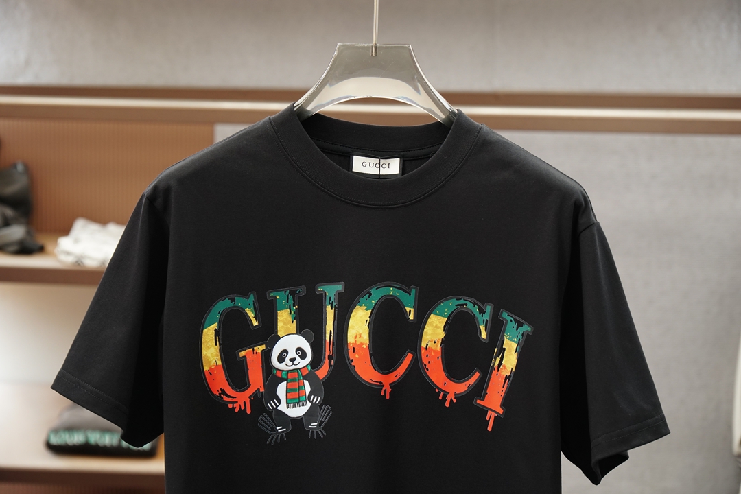 Gucci古奇-26新品专柜代购臻选高版本质地A级 🎊🌺🌷🍻26/S夏季专柜最新款圆领短袖 高端订制 设