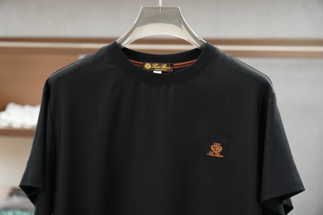 Loro Piana/🔥🔥🍻💤💐26时尚薄款休闲短裤套装 采用客供高密度纯棉材质面料，软糯亲肤，抗皱立挺