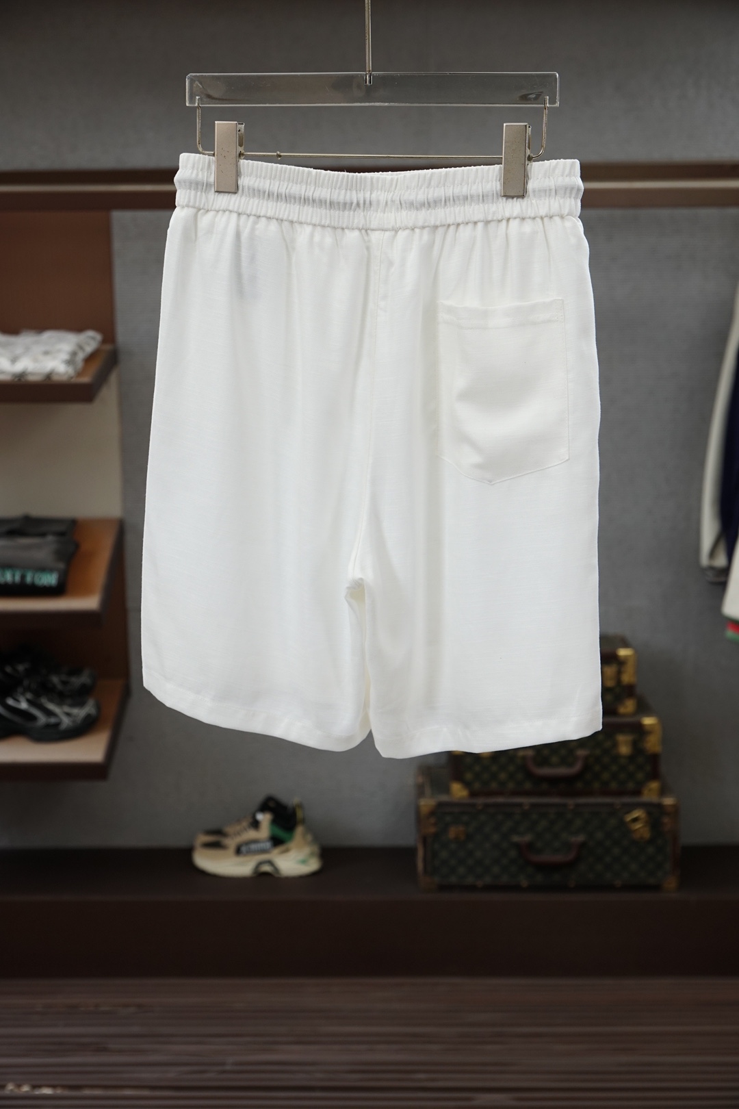 Loro Piana/🔥🔥🍻💤💐26时尚薄款休闲短裤套装 采用客供高密度纯棉材质面料，软糯亲肤，抗皱立挺