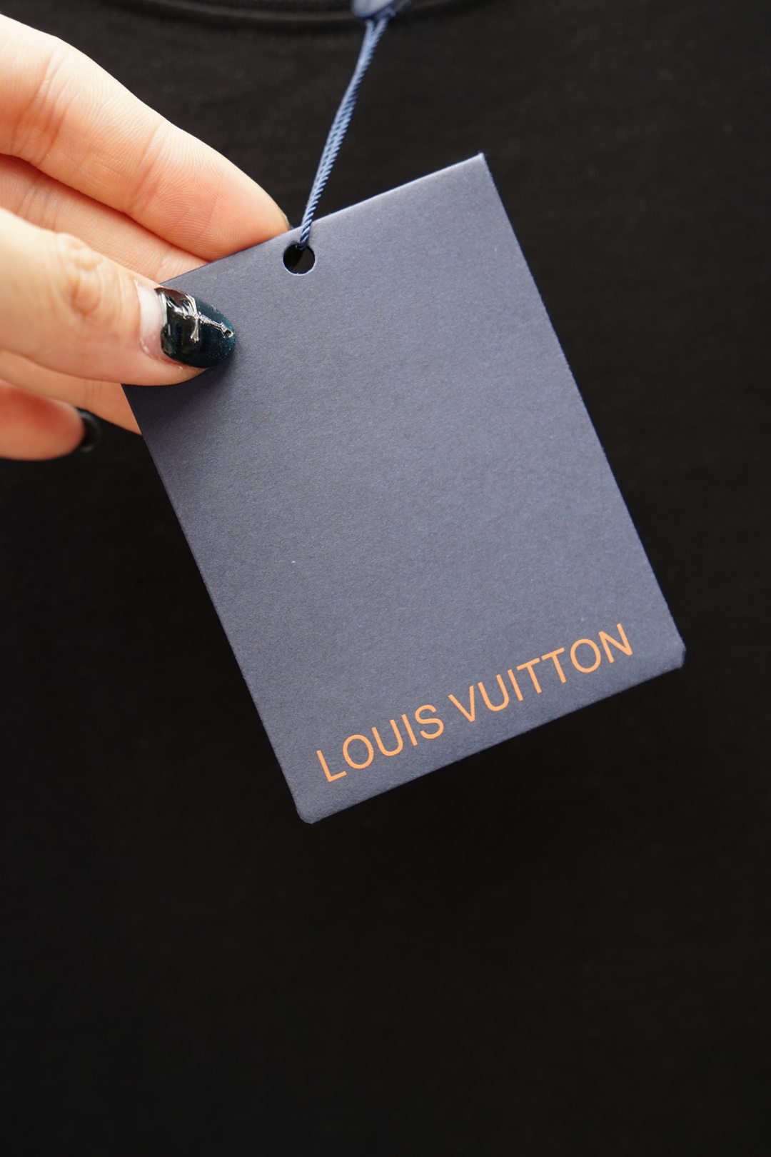 Lv，20206^春夏专柜款字母logo刺绣短袖，1.1顶级复刻，面料采用纯棉云朵棉，经洗水 缩水达26
