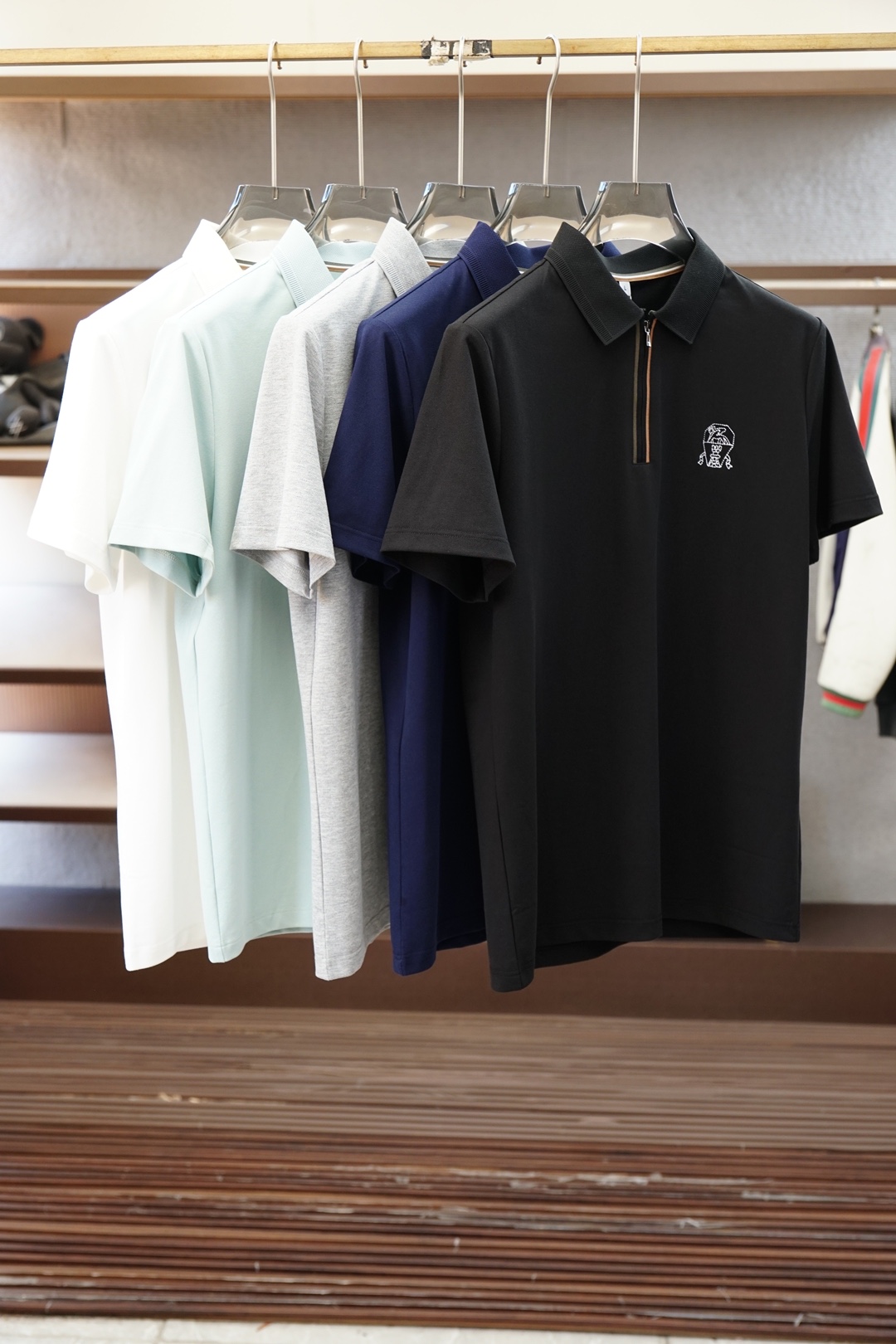BC/布鲁奈*库奇内利26年夏季新款绅士度假无门襟半拉链短袖POLO衫，品相完美如斯，买手店高阶通勤首选