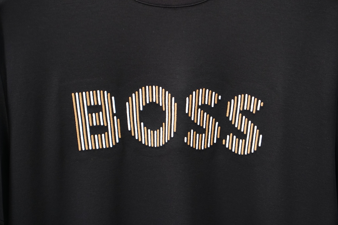 Boss 26SS春夏新品印花圆领短袖T恤，胸前印花Logo设计，🔛🍭🌼🫥经典休闲单品更显精致，极简风格