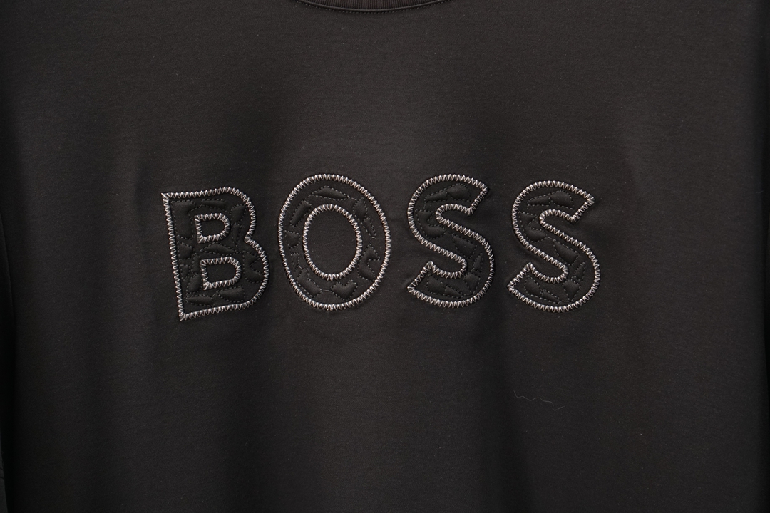 Boss-26SS春夏新品印花圆领短袖T恤，胸前印花Logo设计，🔛🍭🌼🫥经典休闲单品更显精致，极简风格