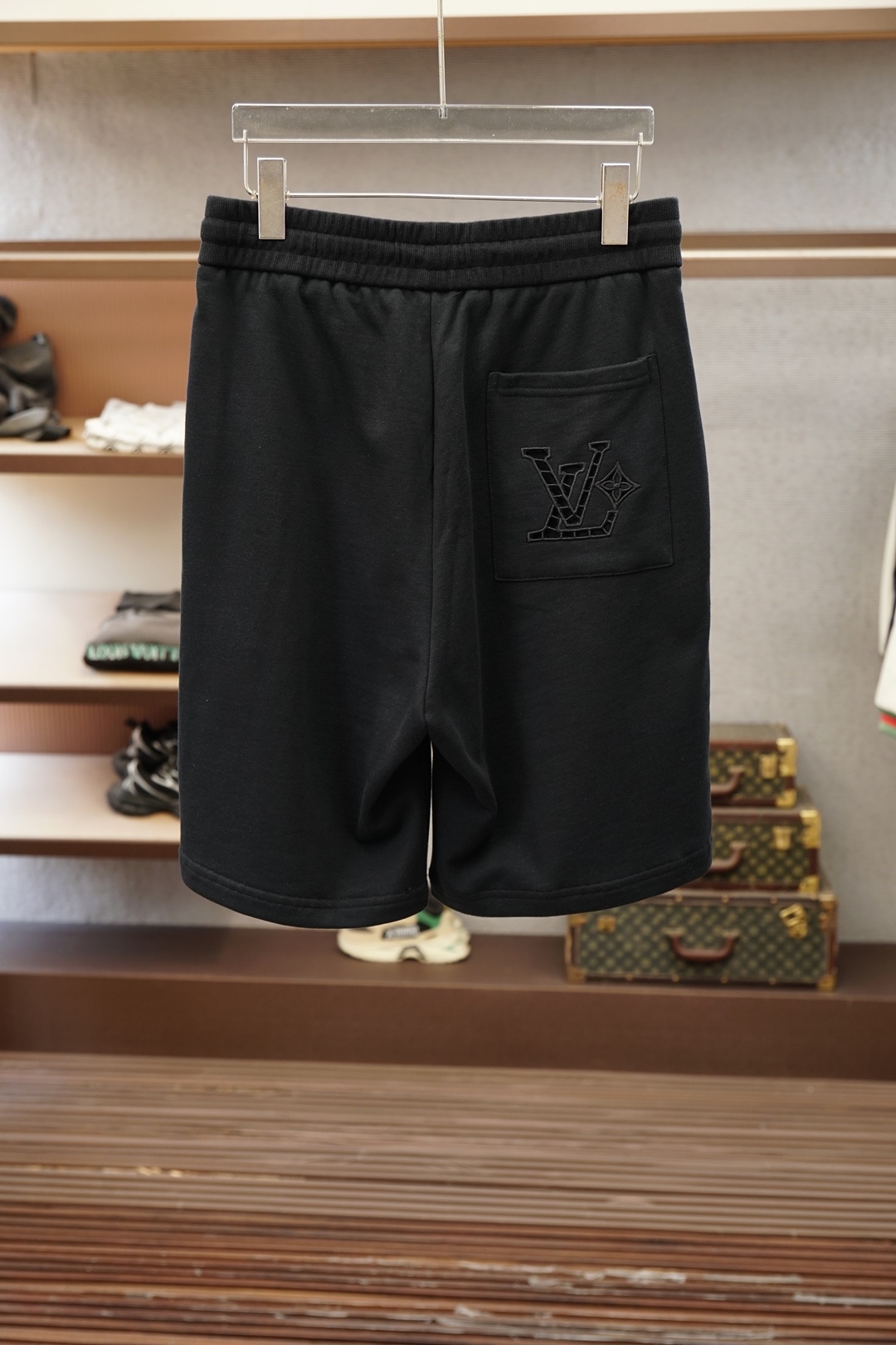 Lv 路易威登-2026ss新品上线🔥🌹🍻🧨男士短裤  精选高支双面针织面料，经特殊工艺处理，实现亲肤与