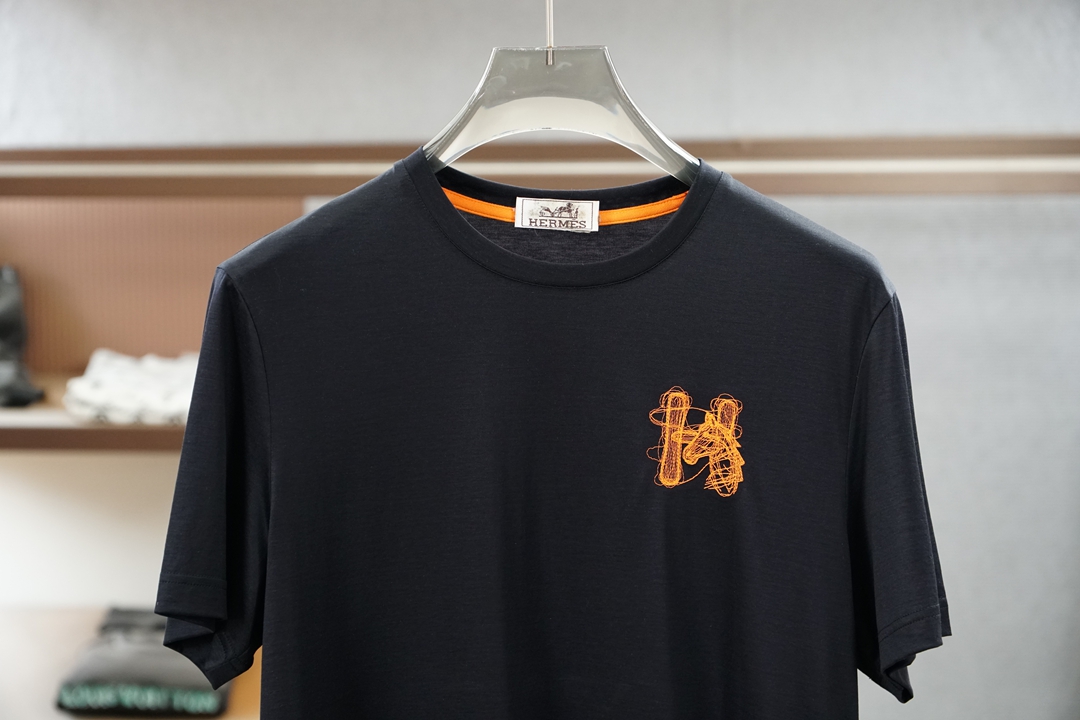 에르메스 남성 반팔 137059 Hermes T Shirt 썸네일 이미지