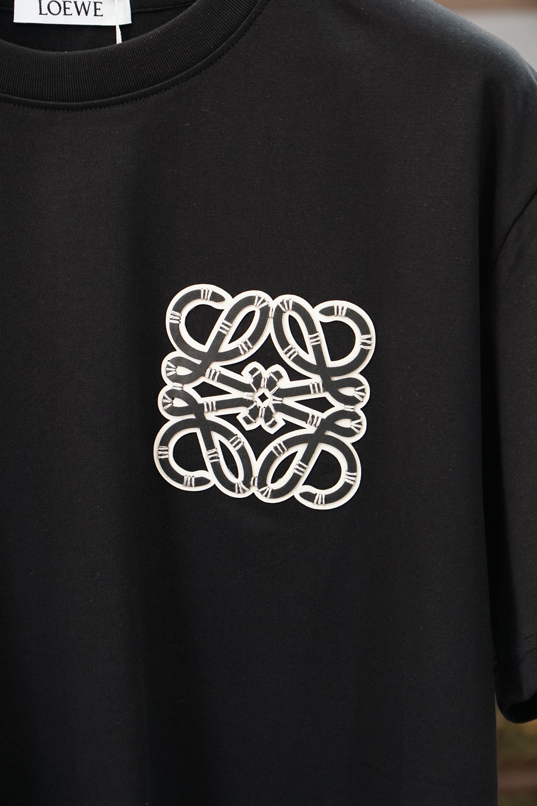 Loewe罗意威-🐮🔥时尚薄款休闲短裤套装 采用客供高密度纯棉材质面料，软糯亲肤，抗皱立挺有型，品牌字母