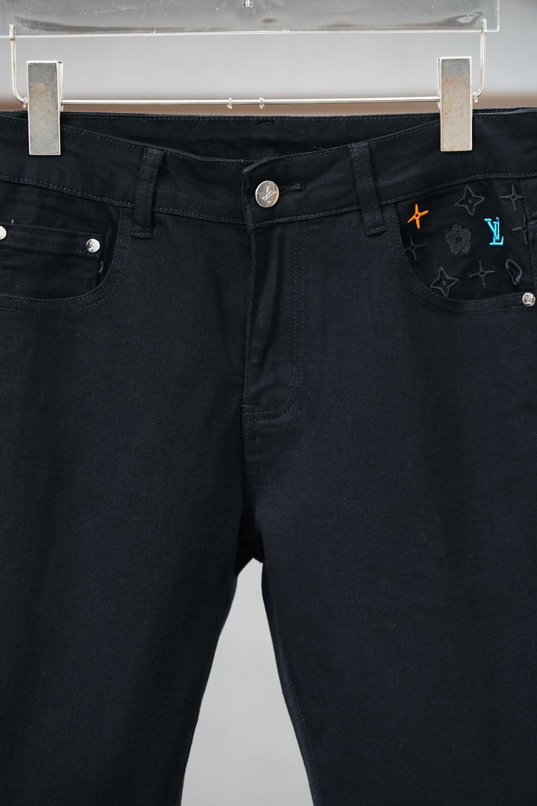루이비통 남성 반바지 133068 Louis Vuitton Shorts 썸네일 이미지