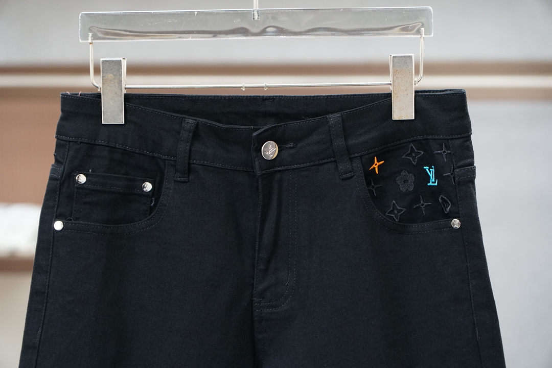 루이비통 남성 반바지 133068 Louis Vuitton Shorts 썸네일 이미지