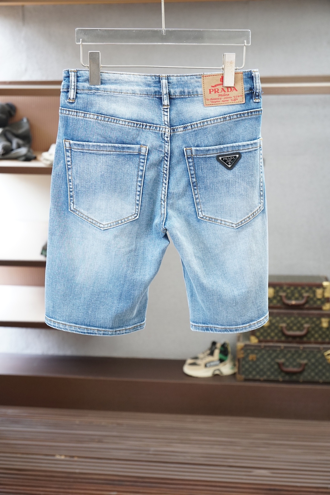 프라다 남성 반바지 133066 Prada Shorts 썸네일 이미지