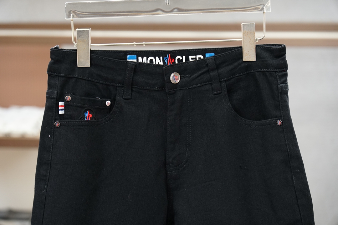 몽클레어 남성 반바지 133063 Moncler Shorts 썸네일 이미지