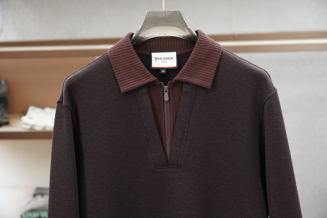 Loro Piana-2026秋款羊毛卫衣，秋冬秀场风尚，高密针织进口高克重羊毛面料，🍆➕👌🌏🌏有质感舒适柔软细呢，保暖