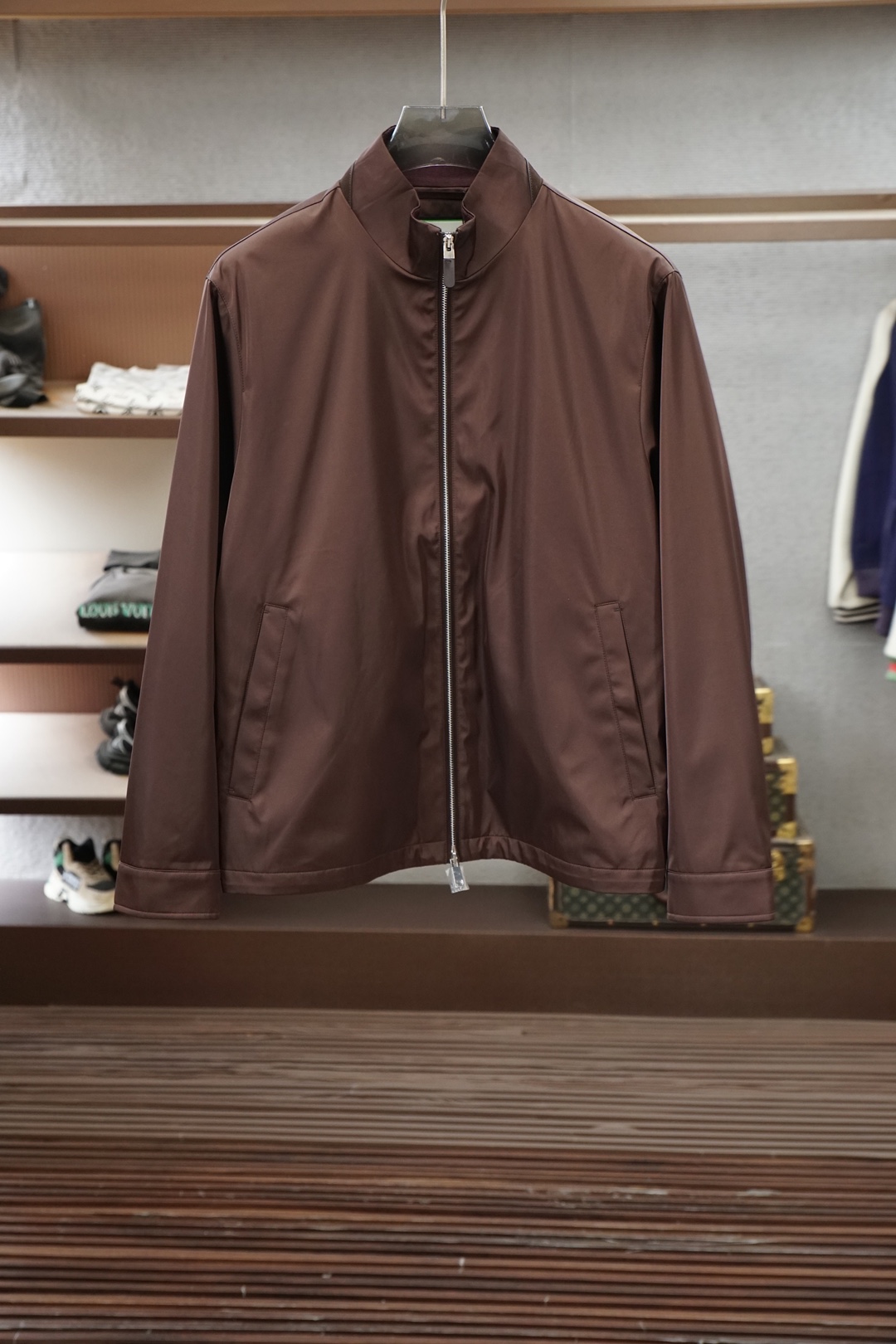 杰尼亚，秋冬新品| 立商务休闲棉服夹克，高端定制系列➕🍆🐭进口桑蚕丝料子舒适柔软轻便锁温不臃肿内里填充薄棉保暖性更强，侧