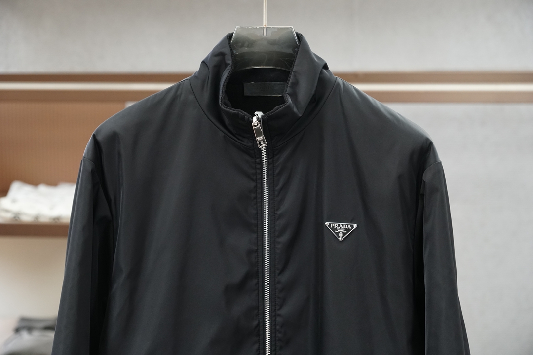 普拉达、Prada-2026秋冬新品双面夹克，一件变2件，克商务休闲棉服夹克，高端定制系列➕🍆🐭进口100锦纶面料舒适柔