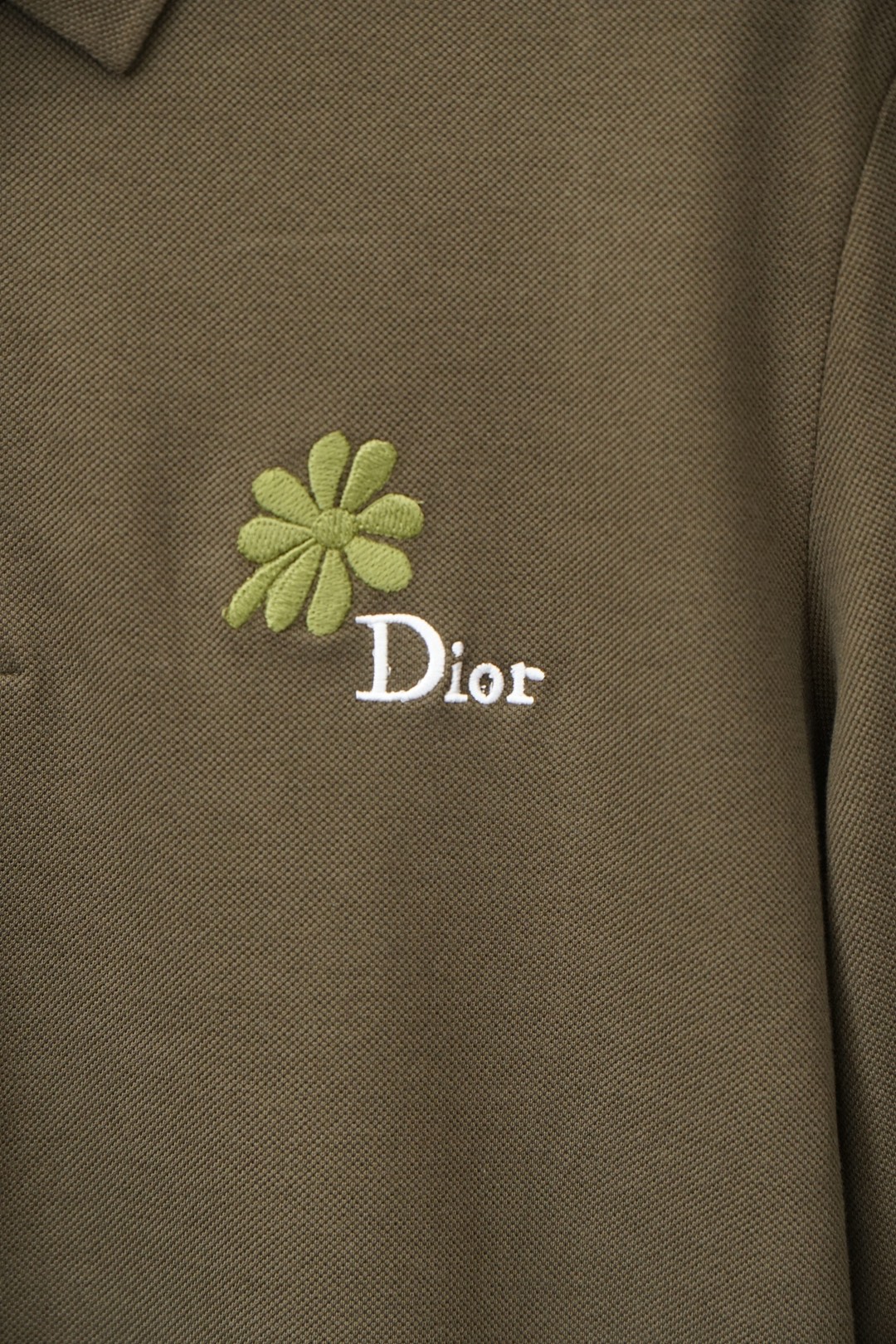 Dior迪奥/2026ss新品上线🔥🔥🔥 经典焕新高端珠地领Polo衫 面料黑科技，穿出来的舒适奢感，采用双面珠地网眼面