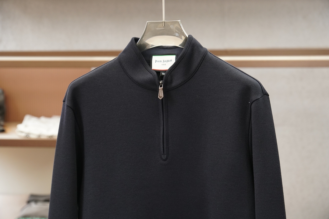 Loro Piana，2026秋款羊毛卫衣，秋冬秀场风尚，高密针织进口高克重羊毛面料，🍆➕👌🌏🌏有质感舒适柔软细呢，保暖