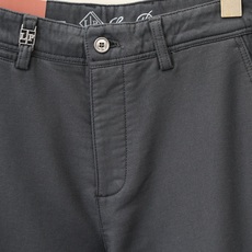 Loro Piana-新款来袭秋冬新款休闲牛仔裤-高端定制系列。进口高密度纯棉工艺舒适柔软亲肤,笔挺不易起皱,简单明了, Loro Piana-新款来袭秋冬新款休闲牛仔裤-高端定制系列。进口高密度纯棉工艺舒适柔软亲肤,笔挺不易起皱,简单明了,