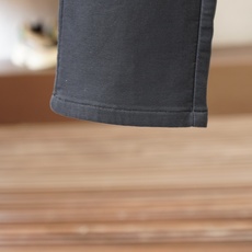 Loro Piana-新款来袭秋冬新款休闲牛仔裤-高端定制系列。进口高密度纯棉工艺舒适柔软亲肤,笔挺不易起皱,简单明了, Loro Piana-新款来袭秋冬新款休闲牛仔裤-高端定制系列。进口高密度纯棉工艺舒适柔软亲肤,笔挺不易起皱,简单明了,