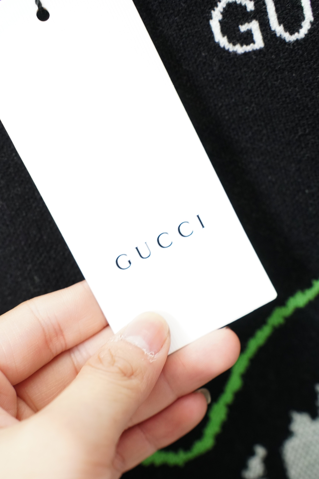 Gucci古奇/2026秋冬新款毛衣！✋💐💐优质超细羊毛不扎可直接贴身穿，官款同款潮爆时尚，休闲圆领款式，日常搭配出街轻