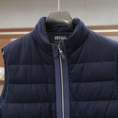 杰尼亚-ZEGNA 2026秋冬爆款羊毛马甲 😎⚡️✨ZEGNA这款马甲面料甄选澳洲进口羊毛%51 杰尼亚-ZEGNA 2026秋冬爆款羊毛马甲 😎⚡️✨ZEGNA这款马甲面料甄选澳洲进口羊毛%51