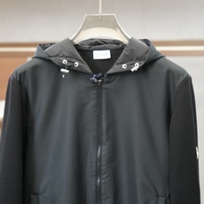 蒙口/Moncler 🌈✨🪐😎26秋冬拼接针织连帽外套 袖子混纺羊毛+尼龙面料,品牌logo 日常休闲穿搭高级耐看 蒙口/Moncler 🌈✨🪐😎26秋冬拼接针织连帽外套 袖子混纺羊毛+尼龙面料,品牌logo 日常休闲穿搭高级耐看