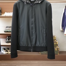 蒙口/Moncler 🌈✨🪐😎26秋冬拼接针织连帽外套 袖子混纺羊毛+尼龙面料,品牌logo 日常休闲穿搭高级耐看 蒙口/Moncler 🌈✨🪐😎26秋冬拼接针织连帽外套 袖子混纺羊毛+尼龙面料,品牌logo 日常休闲穿搭高级耐看