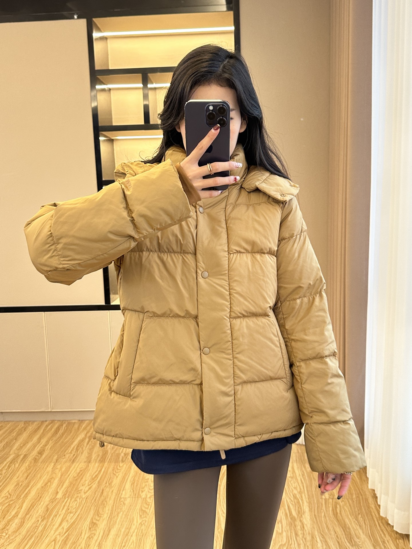 מעילית חמשה פופית לולולמון Wunder Puff – צבע חום לחות חימת חורף