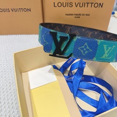 品名:LV..路易..威登💕原单 材质:原单牛皮腰带 百分百头层牛皮腰带✨保证真皮钢扣,专柜原单品质、做 品名:LV..路易..威登💕原单 材质:原单牛皮腰带 百分百头层牛皮腰带✨保证真皮钢扣,专柜原单品质、做