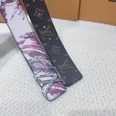 品名:LV..路易..威登💕原单 材质:原单牛皮腰带 百分百头层牛皮腰带✨保证真皮钢扣,专柜原单品质、做 品名:LV..路易..威登💕原单 材质:原单牛皮腰带 百分百头层牛皮腰带✨保证真皮钢扣,专柜原单品质、做