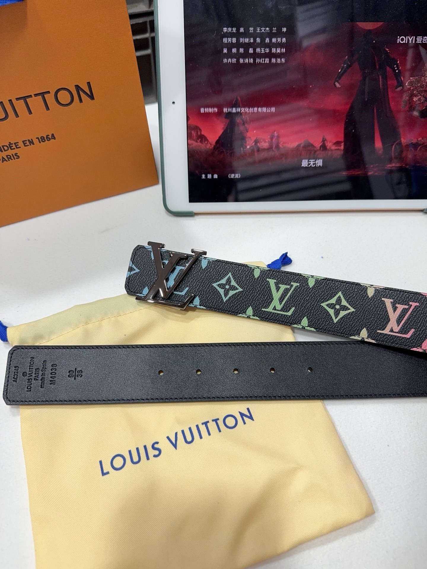 品名：LV..路易..威登💕原单 材质：原单牛皮腰带 百分百头层牛皮腰带✨保证真皮钢扣，专柜原单品质、做