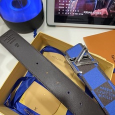 品名:LV..路易..威登💕原单 材质:原单牛皮腰带 百分百头层牛皮腰带✨保证真皮钢扣,专柜原单品质、做 品名:LV..路易..威登💕原单 材质:原单牛皮腰带 百分百头层牛皮腰带✨保证真皮钢扣,专柜原单品质、做