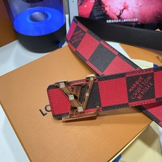 品名:LV..路易..威登💕原单 材质:原单牛皮腰带 百分百头层牛皮腰带✨保证真皮钢扣,专柜原单品质、做 品名:LV..路易..威登💕原单 材质:原单牛皮腰带 百分百头层牛皮腰带✨保证真皮钢扣,专柜原单品质、做