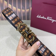 品名:Ferrgamo..菲拉格慕·腰带✈️自动带·皮带 型号:自动扣,纯钢材质自动扣,头层牛皮,自动带身 材料:🐂百分 品名:Ferrgamo..菲拉格慕·腰带✈️自动带·皮带 型号:自动扣,纯钢材质自动扣,头层牛皮,自动带身 材料:🐂百分